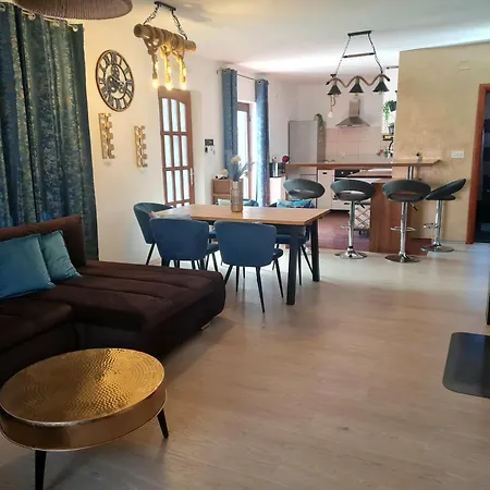 Big Apartmant With Free Parking Šibenik Exterior foto
