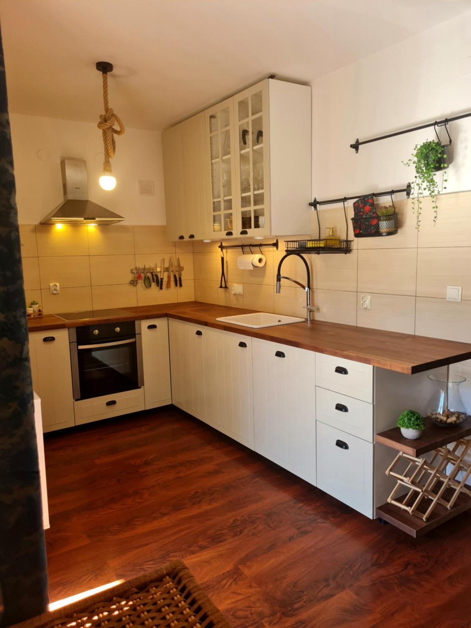 Big Apartmant With Free Parking Apartment *