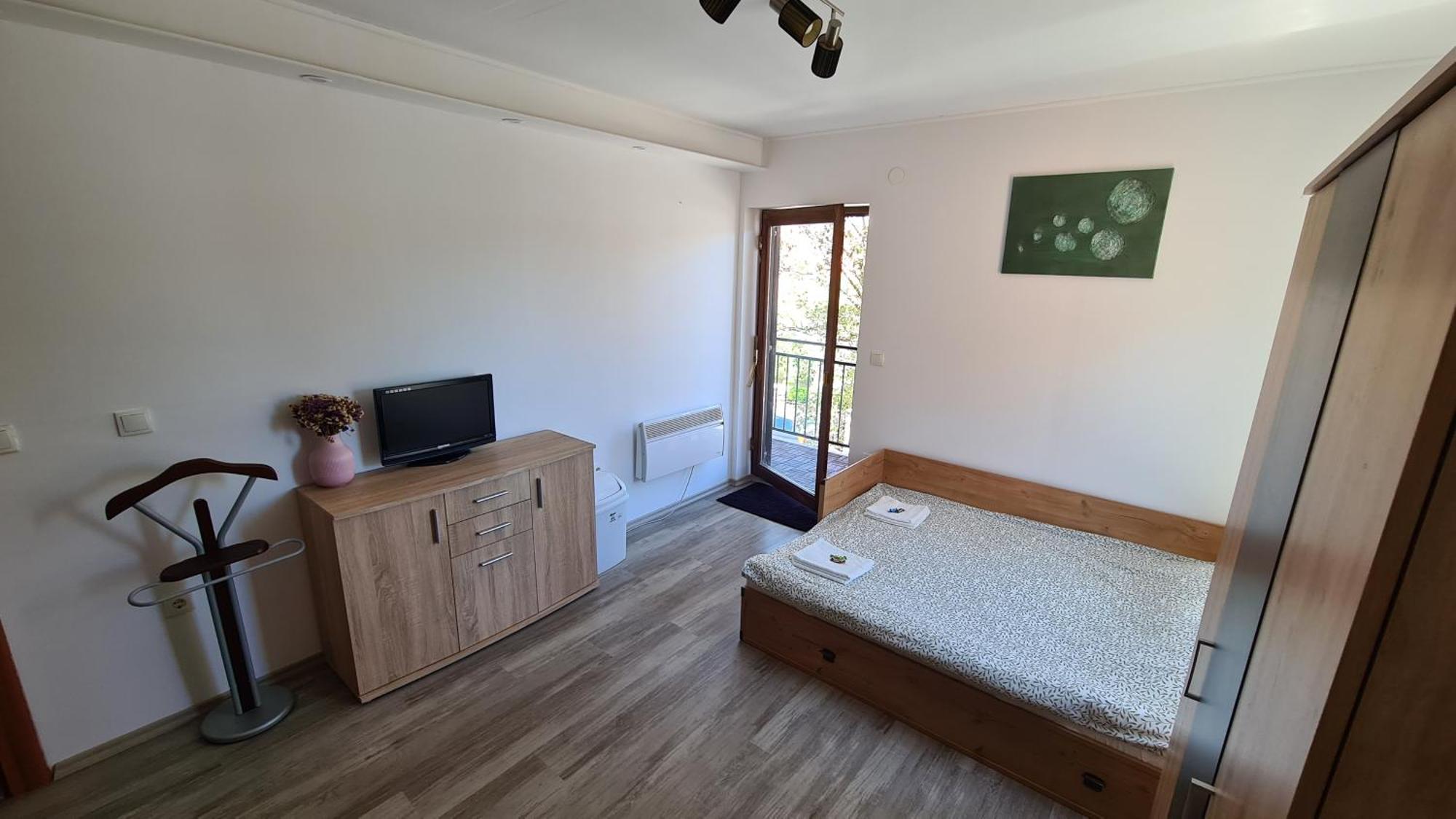 Big Apartmant With Free Parking Sibenik